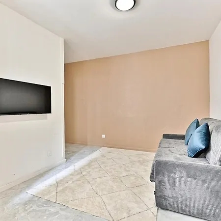 Studio Spacieux Rez-De-Chaussee Banlieue Paris -Iv Apartment